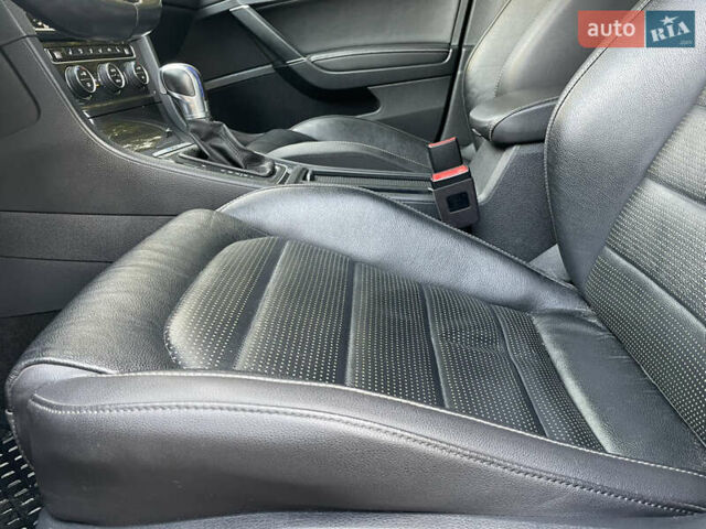 Черный Фольксваген e-Golf, объемом двигателя 0 л и пробегом 138 тыс. км за 13970 $, фото 28 на Automoto.ua