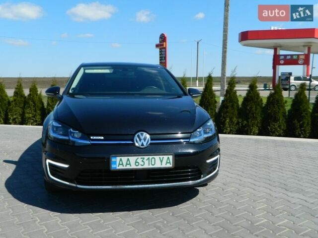 Черный Фольксваген e-Golf, объемом двигателя 0 л и пробегом 97 тыс. км за 16299 $, фото 36 на Automoto.ua