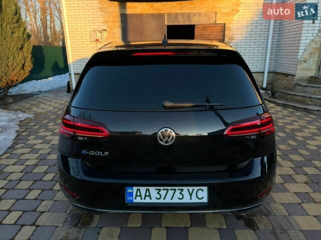 Черный Фольксваген e-Golf, объемом двигателя 0 л и пробегом 103 тыс. км за 17700 $, фото 40 на Automoto.ua