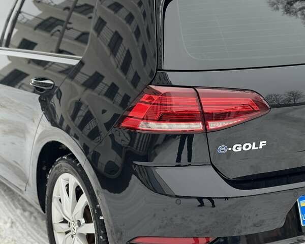 Чорний Фольксваген e-Golf, об'ємом двигуна 0 л та пробігом 96 тис. км за 12499 $, фото 16 на Automoto.ua
