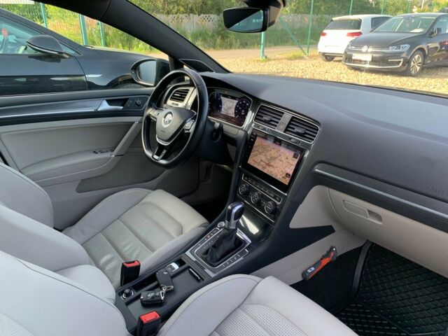 Чорний Фольксваген e-Golf, об'ємом двигуна 0 л та пробігом 94 тис. км за 16400 $, фото 96 на Automoto.ua