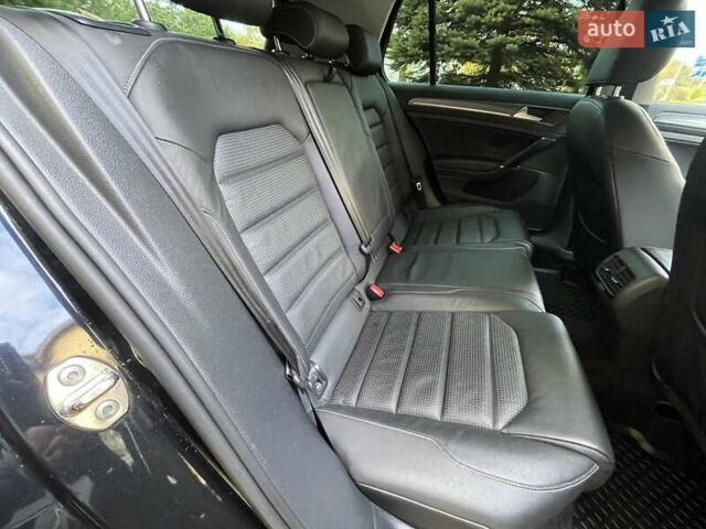 Черный Фольксваген e-Golf, объемом двигателя 0 л и пробегом 138 тыс. км за 13970 $, фото 41 на Automoto.ua