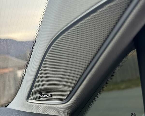 Черный Фольксваген e-Golf, объемом двигателя 0 л и пробегом 80 тыс. км за 13500 $, фото 27 на Automoto.ua