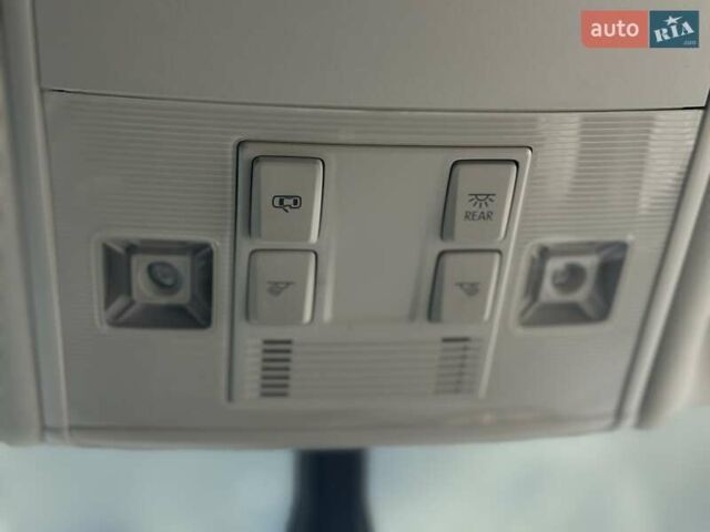 Черный Фольксваген e-Golf, объемом двигателя 0 л и пробегом 64 тыс. км за 16000 $, фото 38 на Automoto.ua