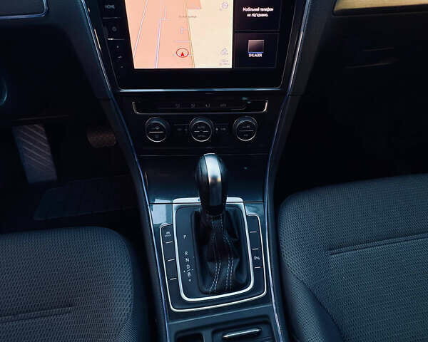 Черный Фольксваген e-Golf, объемом двигателя 0 л и пробегом 59 тыс. км за 13500 $, фото 15 на Automoto.ua