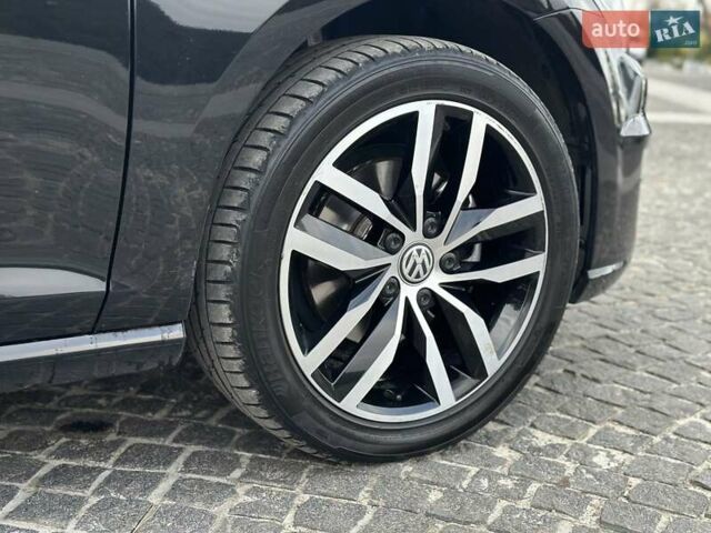 Черный Фольксваген e-Golf, объемом двигателя 0 л и пробегом 64 тыс. км за 16000 $, фото 8 на Automoto.ua