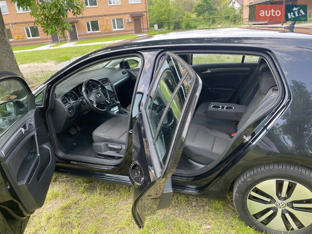 Черный Фольксваген e-Golf, объемом двигателя 0 л и пробегом 62 тыс. км за 14500 $, фото 8 на Automoto.ua