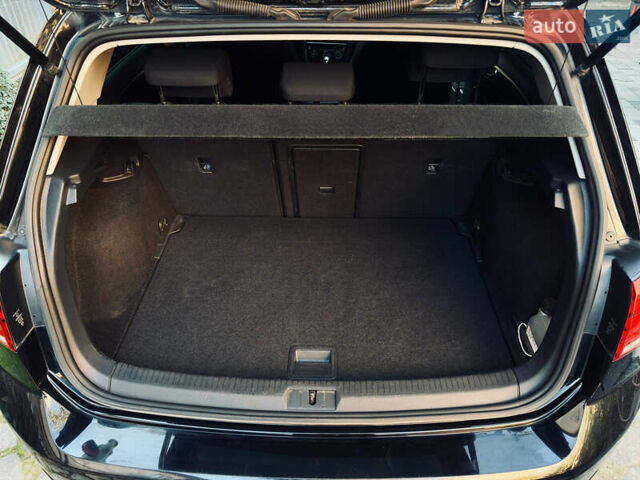 Черный Фольксваген e-Golf, объемом двигателя 0 л и пробегом 59 тыс. км за 13500 $, фото 21 на Automoto.ua