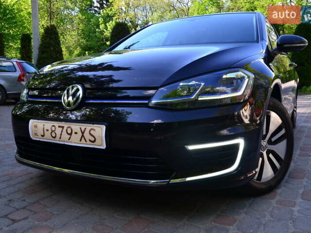Черный Фольксваген e-Golf, объемом двигателя 0 л и пробегом 92 тыс. км за 11950 $, фото 1 на Automoto.ua