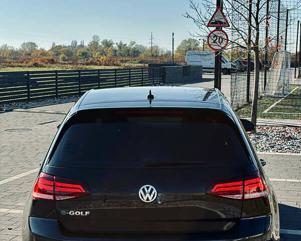 Черный Фольксваген e-Golf, объемом двигателя 0 л и пробегом 59 тыс. км за 13500 $, фото 5 на Automoto.ua
