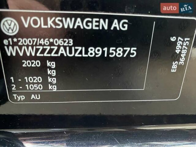 Черный Фольксваген e-Golf, объемом двигателя 0 л и пробегом 49 тыс. км за 15800 $, фото 33 на Automoto.ua