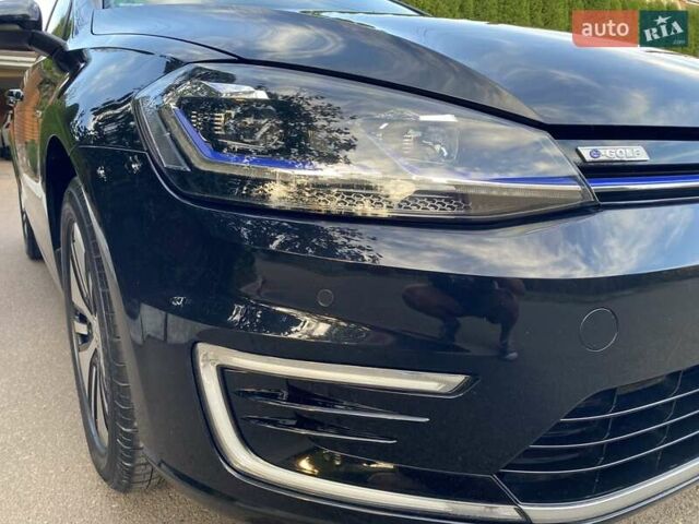 Черный Фольксваген e-Golf, объемом двигателя 0 л и пробегом 49 тыс. км за 15800 $, фото 23 на Automoto.ua