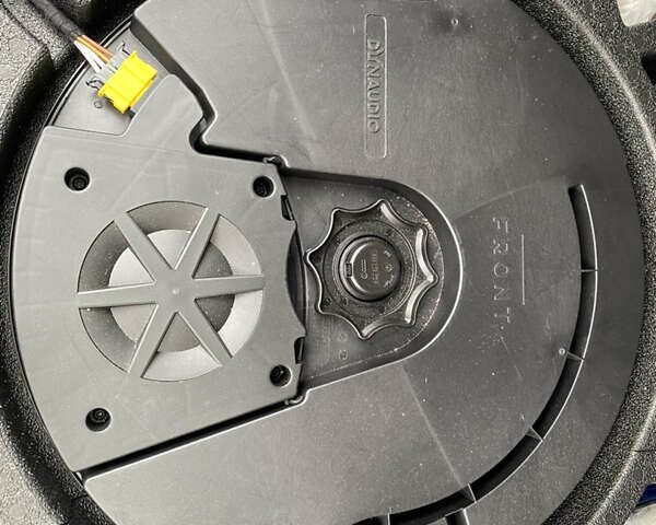 Черный Фольксваген e-Golf, объемом двигателя 0 л и пробегом 62 тыс. км за 14500 $, фото 15 на Automoto.ua