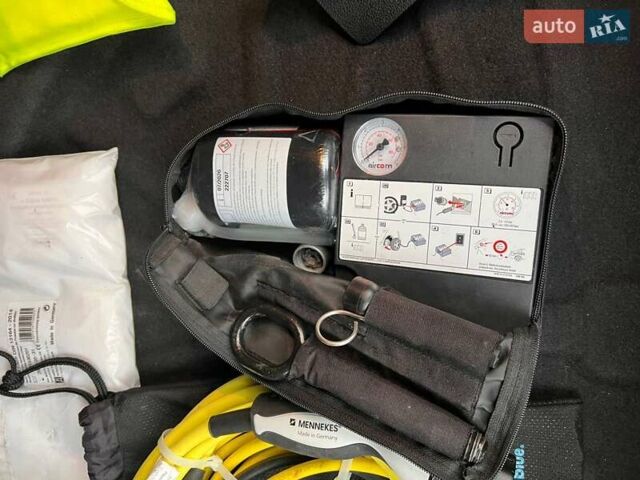 Черный Фольксваген e-Golf, объемом двигателя 0 л и пробегом 135 тыс. км за 14600 $, фото 27 на Automoto.ua