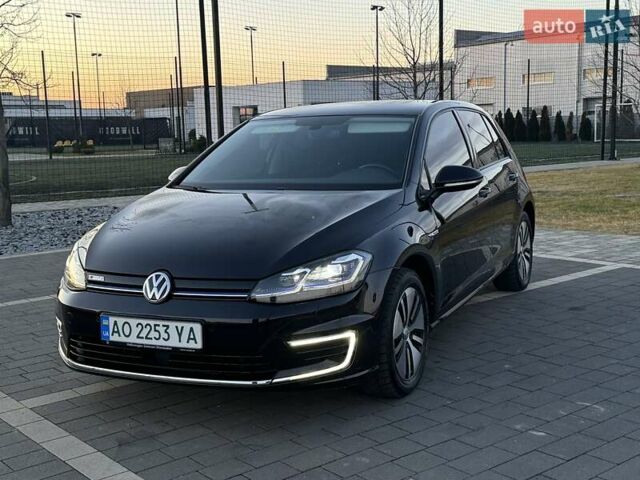 Черный Фольксваген e-Golf, объемом двигателя 0 л и пробегом 80 тыс. км за 13500 $, фото 12 на Automoto.ua
