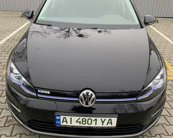 Черный Фольксваген e-Golf, объемом двигателя 0 л и пробегом 44 тыс. км за 18400 $, фото 1 на Automoto.ua
