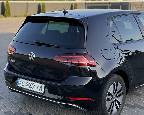 Чорний Фольксваген e-Golf, об'ємом двигуна 0 л та пробігом 45 тис. км за 17800 $, фото 3 на Automoto.ua