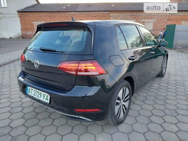 Черный Фольксваген e-Golf, объемом двигателя 0 л и пробегом 41 тыс. км за 15900 $, фото 52 на Automoto.ua