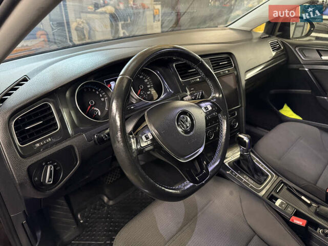 Фіолетовий Фольксваген e-Golf, об'ємом двигуна 0 л та пробігом 204 тис. км за 11500 $, фото 7 на Automoto.ua