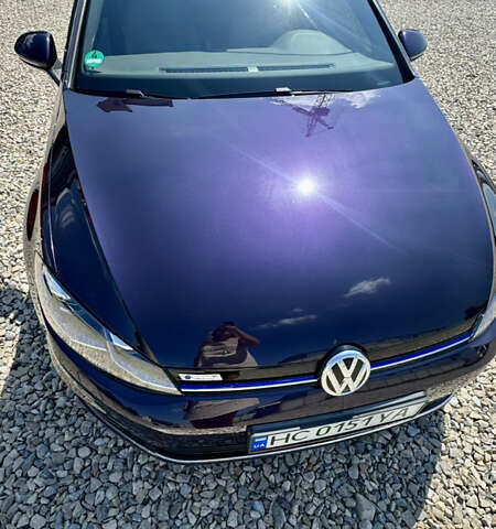 Фиолетовый Фольксваген e-Golf, объемом двигателя 0 л и пробегом 62 тыс. км за 17000 $, фото 9 на Automoto.ua