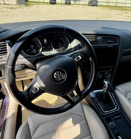 Фиолетовый Фольксваген e-Golf, объемом двигателя 0 л и пробегом 62 тыс. км за 17000 $, фото 12 на Automoto.ua