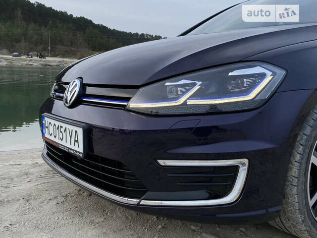 Фіолетовий Фольксваген e-Golf, об'ємом двигуна 0 л та пробігом 44 тис. км за 18700 $, фото 30 на Automoto.ua