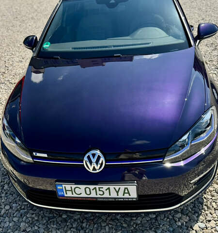Фиолетовый Фольксваген e-Golf, объемом двигателя 0 л и пробегом 62 тыс. км за 17000 $, фото 3 на Automoto.ua