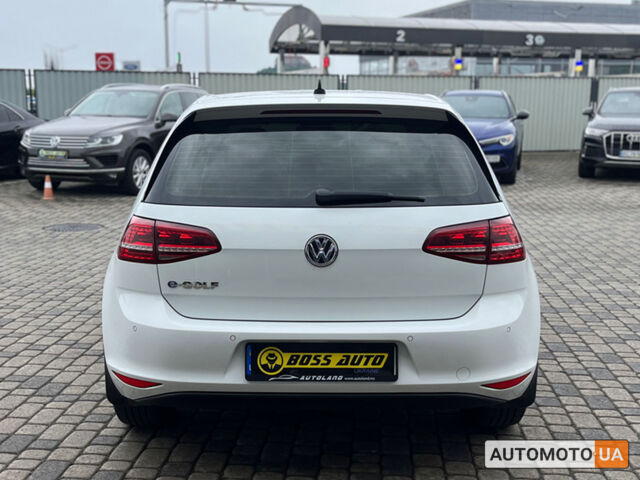 Коричневый Фольксваген e-Golf, объемом двигателя 24 л и пробегом 126 тыс. км за 11700 $, фото 4 на Automoto.ua