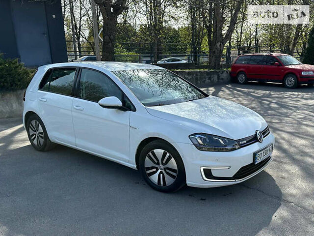 Коричневый Фольксваген e-Golf, объемом двигателя 0 л и пробегом 100 тыс. км за 10300 $, фото 48 на Automoto.ua