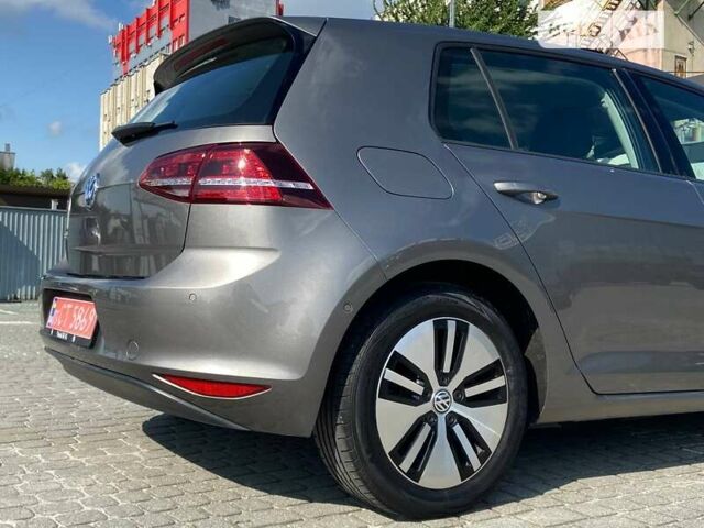 Коричневий Фольксваген e-Golf, об'ємом двигуна 0 л та пробігом 95 тис. км за 13299 $, фото 16 на Automoto.ua