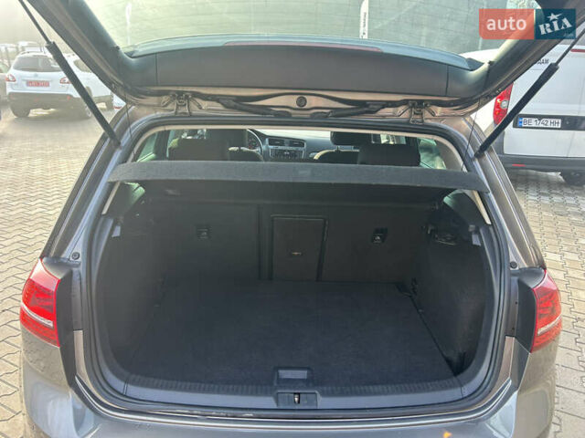 Коричневый Фольксваген e-Golf, объемом двигателя 0 л и пробегом 128 тыс. км за 8499 $, фото 10 на Automoto.ua