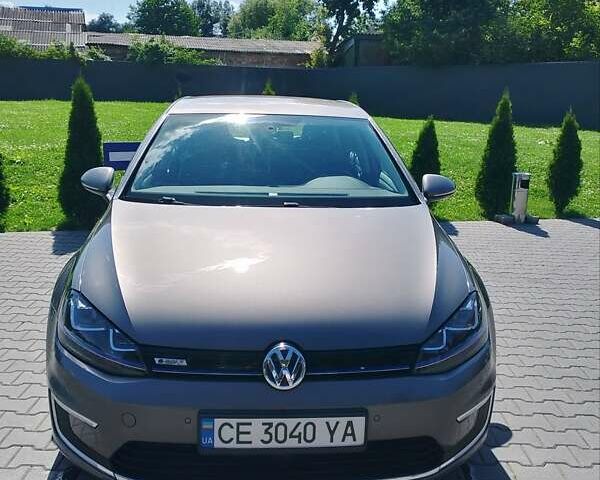Коричневый Фольксваген e-Golf, объемом двигателя 0 л и пробегом 121 тыс. км за 9500 $, фото 4 на Automoto.ua