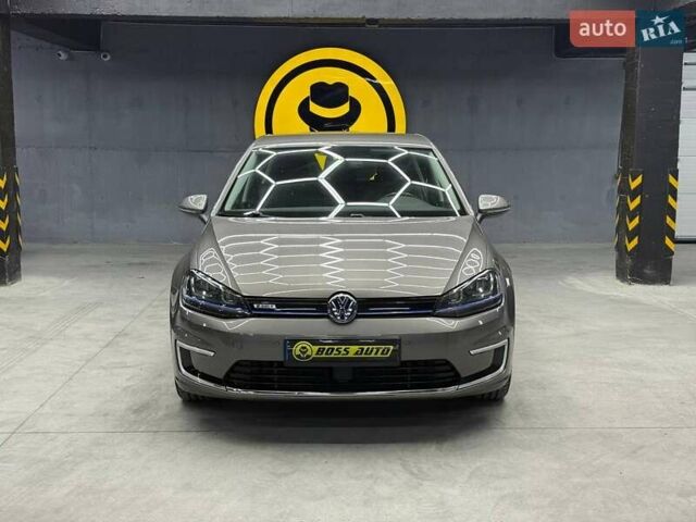 Коричневый Фольксваген e-Golf, объемом двигателя 0 л и пробегом 124 тыс. км за 9400 $, фото 1 на Automoto.ua