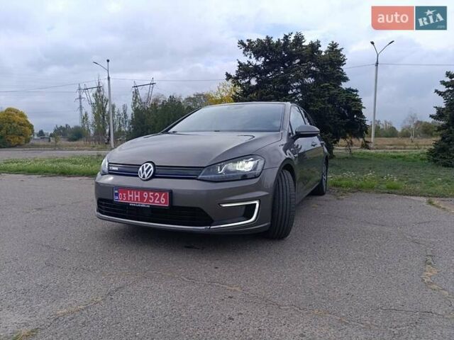 Коричневый Фольксваген e-Golf, объемом двигателя 0 л и пробегом 150 тыс. км за 9700 $, фото 6 на Automoto.ua