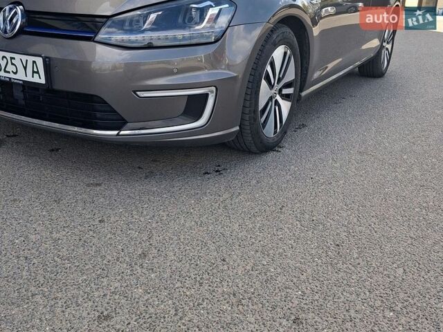 Коричневый Фольксваген e-Golf, объемом двигателя 0 л и пробегом 145 тыс. км за 8500 $, фото 20 на Automoto.ua