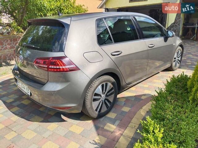 Коричневый Фольксваген e-Golf, объемом двигателя 0 л и пробегом 135 тыс. км за 8990 $, фото 3 на Automoto.ua