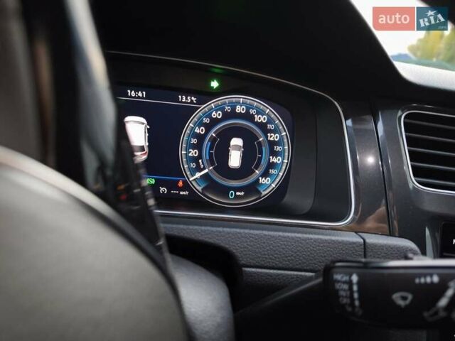 Коричневый Фольксваген e-Golf, объемом двигателя 0 л и пробегом 145 тыс. км за 15999 $, фото 60 на Automoto.ua