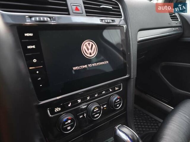 Коричневый Фольксваген e-Golf, объемом двигателя 0 л и пробегом 145 тыс. км за 15999 $, фото 59 на Automoto.ua