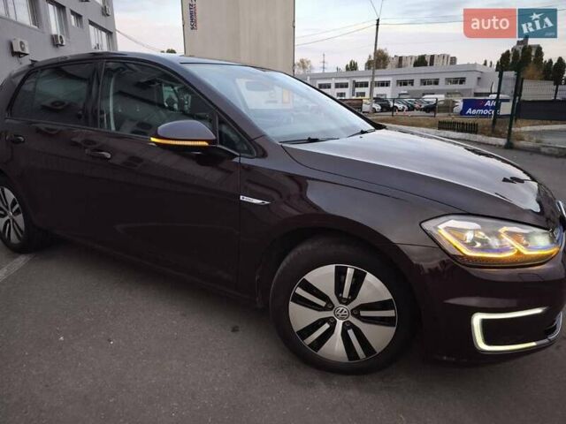 Коричневый Фольксваген e-Golf, объемом двигателя 0 л и пробегом 145 тыс. км за 15999 $, фото 27 на Automoto.ua
