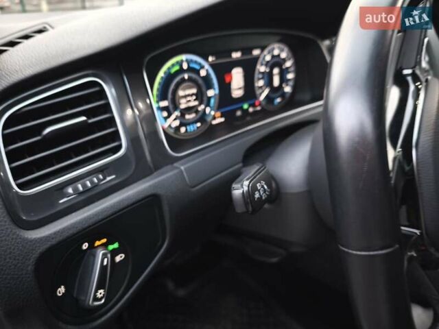Коричневый Фольксваген e-Golf, объемом двигателя 0 л и пробегом 145 тыс. км за 15999 $, фото 61 на Automoto.ua
