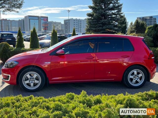 Красный Фольксваген e-Golf, объемом двигателя 36 л и пробегом 89 тыс. км за 14500 $, фото 3 на Automoto.ua