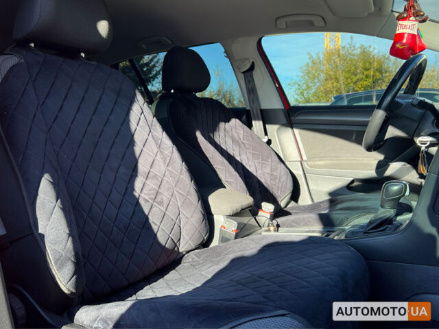 Красный Фольксваген e-Golf, объемом двигателя 36 л и пробегом 89 тыс. км за 14500 $, фото 8 на Automoto.ua