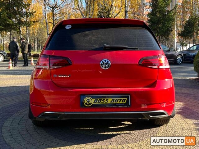 Красный Фольксваген e-Golf, объемом двигателя 36 л и пробегом 89 тыс. км за 14500 $, фото 5 на Automoto.ua