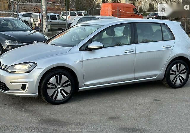 Фольксваген e-Golf, объемом двигателя 0 л и пробегом 99 тыс. км за 12900 $, фото 13 на Automoto.ua