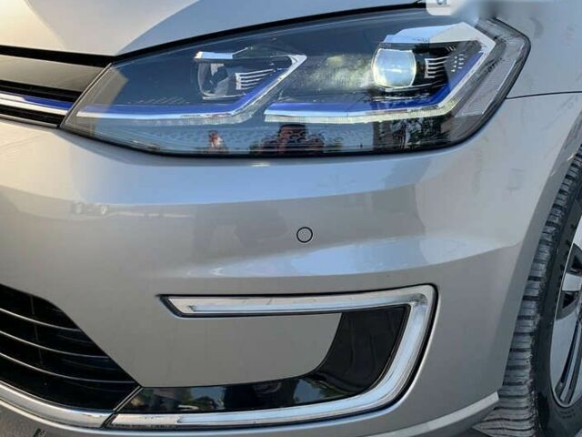 Фольксваген e-Golf, объемом двигателя 0 л и пробегом 92 тыс. км за 19950 $, фото 29 на Automoto.ua