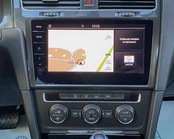 Фольксваген e-Golf, объемом двигателя 0 л и пробегом 92 тыс. км за 19950 $, фото 12 на Automoto.ua