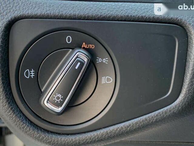 Фольксваген e-Golf, объемом двигателя 0 л и пробегом 92 тыс. км за 19950 $, фото 27 на Automoto.ua