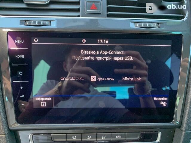 Фольксваген e-Golf, объемом двигателя 0 л и пробегом 92 тыс. км за 19950 $, фото 16 на Automoto.ua