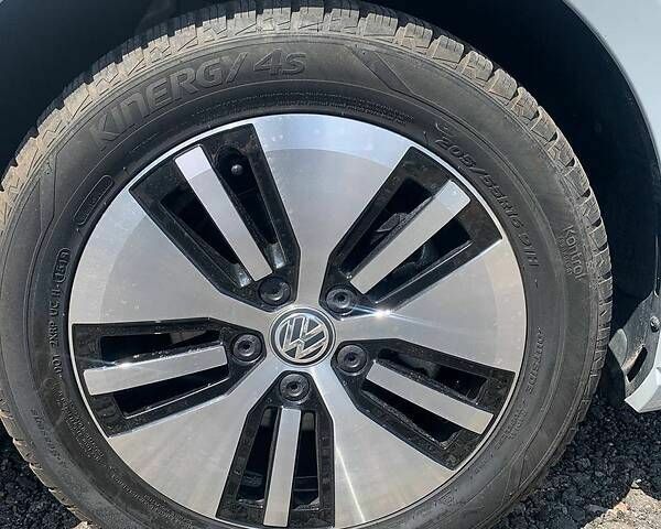 Фольксваген e-Golf, об'ємом двигуна 0 л та пробігом 3 тис. км за 26200 $, фото 6 на Automoto.ua