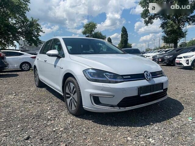 Фольксваген e-Golf, об'ємом двигуна 0 л та пробігом 3 тис. км за 26200 $, фото 1 на Automoto.ua